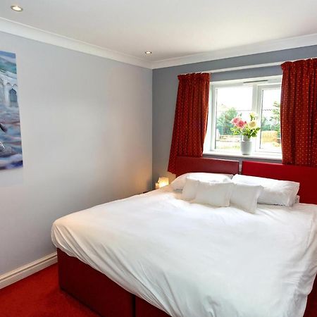 Lenox Farm Bed & Breakfast Hale  Dış mekan fotoğraf